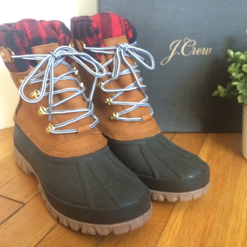 NWB - Jcrew Perfect Winter Boots -Sz 10